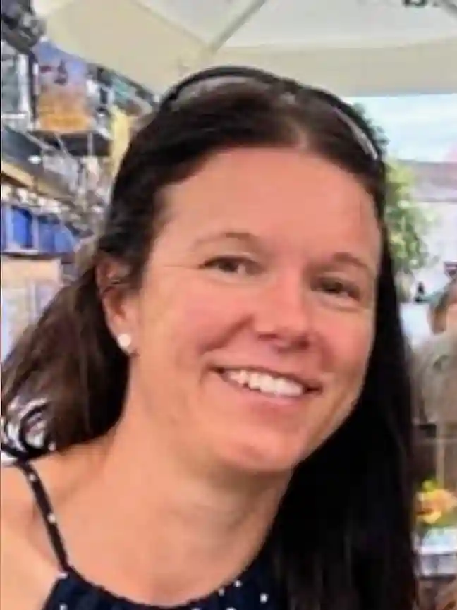 Corina Niemand